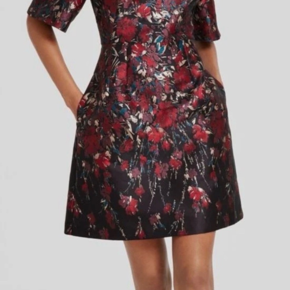 Red Floral Short Sleeve Jacquard dress